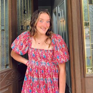 Meet your Posher, Becca